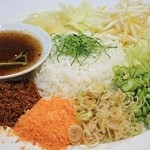 อร่อยเพื่อสุขภาพ กับ ‘ข้าวยำปักษ์ใต้’