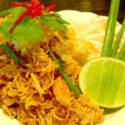 หมี่กรอบ