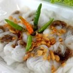 ข้าวเกรียบปากหม้อไส้หมู