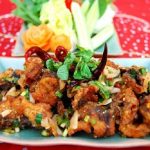 ลาบปลาดุกทอด