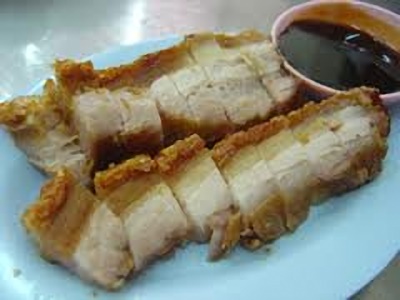 หมูกรอบ