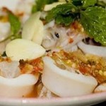 ปลาหมึกไข่นึ่งมะนาว