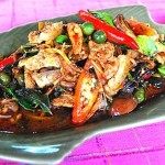 ผัดเผ็ดหมูป่า